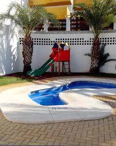 Ático con bonitas vistas y piscina
