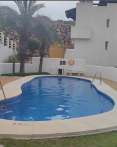 Ático con bonitas vistas y piscina