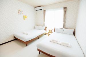 New! Direct access to Namba es-Maison今里 新深江駅徒歩2分 広々3LDK一棟貸切 大型駐車場付き 最大11名