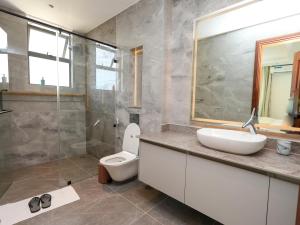 Nauras Towers 2 bedroom beachfront apartment