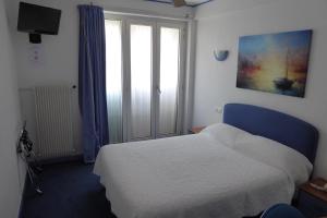 Hotels Hotel Cyrnea : photos des chambres