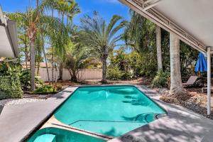Oakland Park Oasis Heated Pool 4BR Retreat