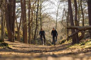 Luxury Suite for 2 – Woodz Lodges