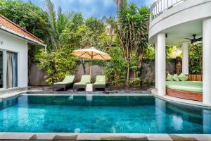 Tropical Oasis Villa, Steps from Seminyak Beach