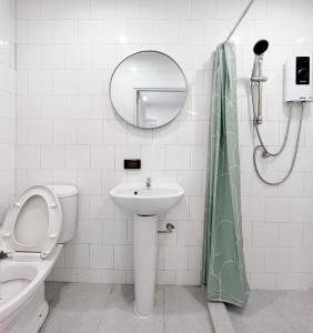 Langsuan Smile Hotel