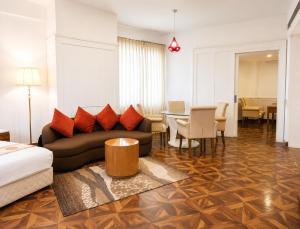Hotel Darpan Elite