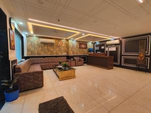 Hotel Decent Premier - IGI Delhi Airport