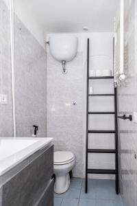 Aurelia Vatican Home