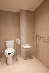 ΛΑΚΩΝΙΖΕΙΝ Luxury Suites
