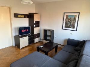 Apartmani M Petrovac