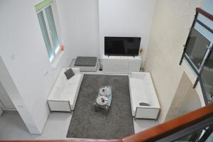 Luxury Duplex with Private Jacuzzi Free Parking