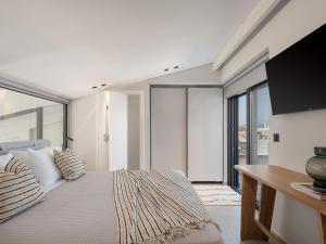 Cosmos Penthouse Suite