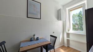 Maple Leaf Apartment
