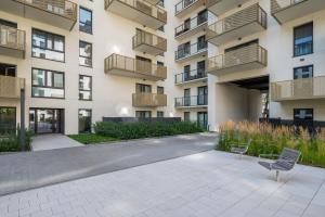 Wola Redutowa Superior Apartment by BookingHost