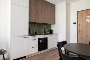 Wola Redutowa Superior Apartment by BookingHost