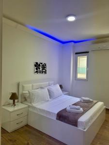 Meli Homes 1 Bedroom Sea View 30 Steps to Beach