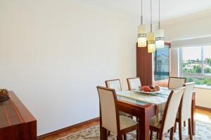 Lovely 2 Bedroom Apartment with Terrace in Cascais