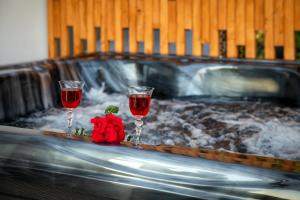 Domek Maryja z prywatnym duzym jacuzzi i sauna Przystan pod niebem