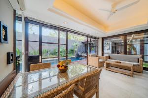 Cozy 2BR villa w- pool & garden views - Villa Vozoda D by TROPICALLY