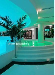 HANZA TOWER Swimming Pool & Spa 18 floor great view studio