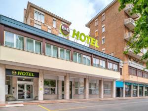 B&B Hotel Como City Center