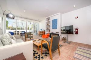 Les Terrasses B Private Rooftop Pool in Tavira