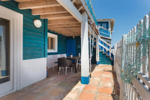 Blue Jasmine - Casa con terraza, acceso directo playa semi-virgen
