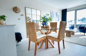 Fresh apartment with fantastic pool areas