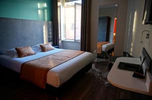 Hotels LOGIS Hotel de Bourgogne - Macon : photos des chambres