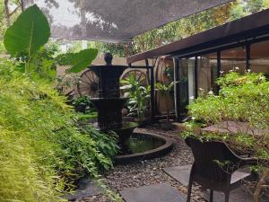 11th Street Bed and Breakfast
