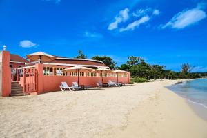 Shields Negril Villas
