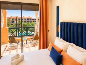 Chic Moroccan Vibes & Pool View - 2BR