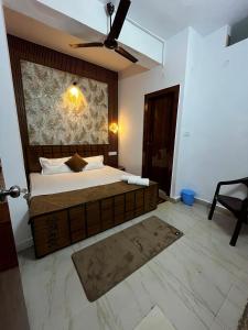 Krishnashray Homestay Vrindavan