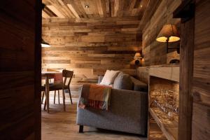 Lake & Peak House