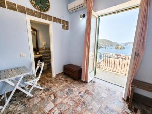 Maridea - Camere con vista al Porto