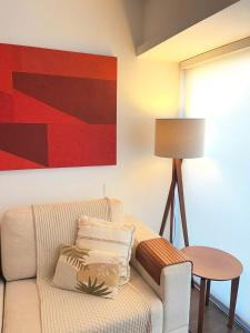 Flat com varanda, vista mar e Cristo