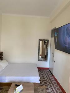 Suitliving 1