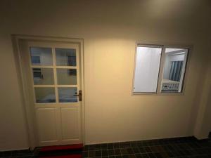 Naina Rosa properties