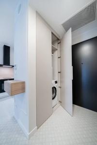 Apartament Vidok 216 by Warmia4Rent, z widokiem na jezioro