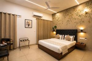 Hotel Amaltas Nayagaon Near PGI & PEC College