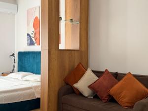 Dreamscape Studio with Balcony