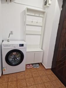 Garsoniera langa plaja 3 Papuci