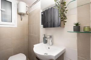 Athenian Apartment