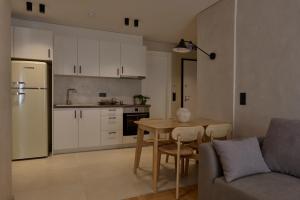 Acropolis 2BD Apartment by Lumen Living