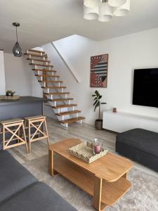 Cozy Maisonette with Stunning Prague Panorama