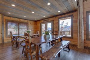 Great Smoky Lodge