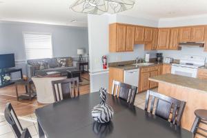 Bluefish 16 House