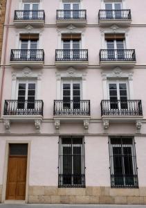 Espacio, luz y modernidad en Plaza Nueva