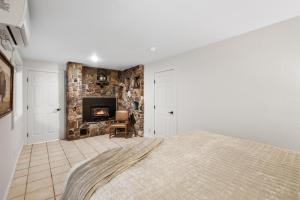 Munn Park Lodge Lower in Ouray CO