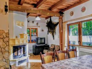 Comfortable house with a sauna, close to the lake